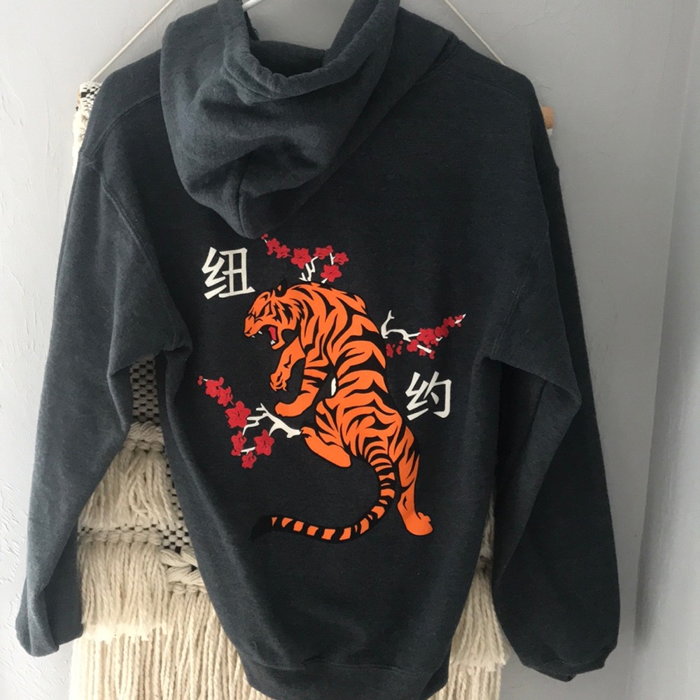 Tiger hoodie